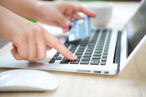 Geautomatiseerde mail facturatie met betaallinks van Mollie​